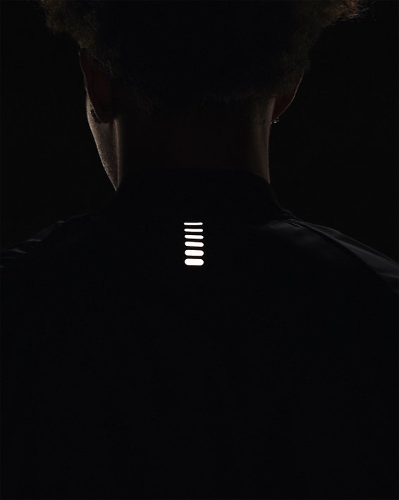 Men's UA Launch Insulated Vest, Black, pdpMainDesktop image number 3